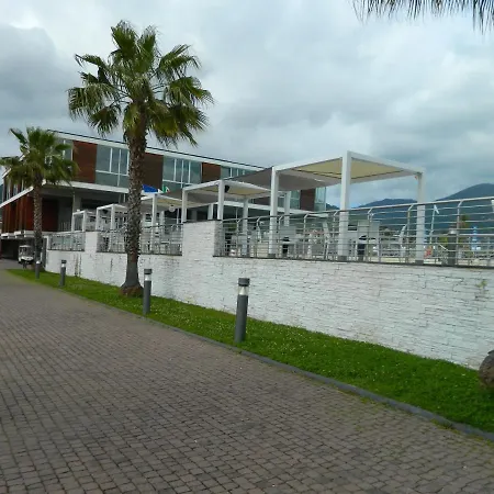 Casa Vacanze Baia Del Capitano Semesterbostad La Spezia